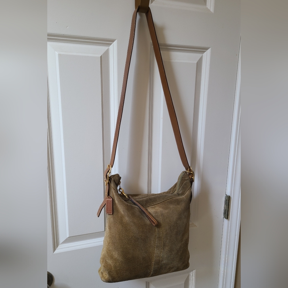 Coach Suede Olive Green Shoulder Bag 9324 - Picture 14 of 16